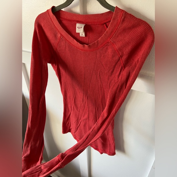 EUC Mossimo women’s small fitted thermal orange shirt flattering top worn twice - Picture 6 of 13